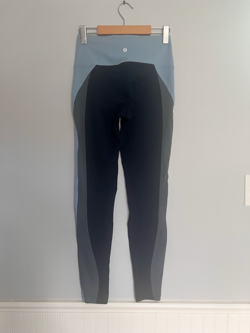 Lululemon Get Going Train Tight *28" True Navy Cascade Blue Thunder Blue Size 6 - Picture 4 of 6